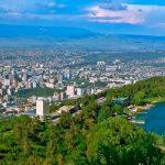 Оренда статусної квартири з великою терасою в Тбілісі